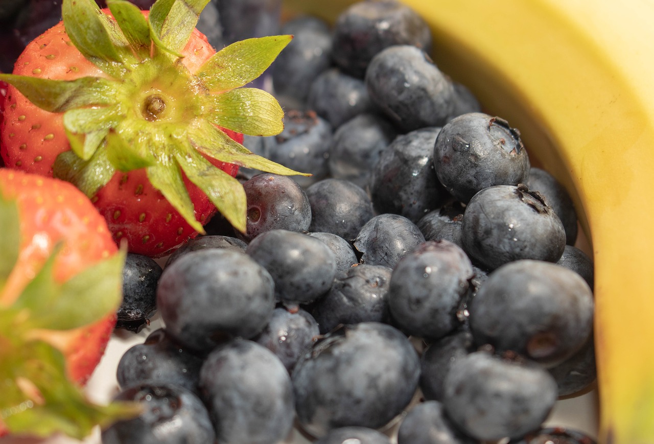 blueberries  bananas  strawberries free photo