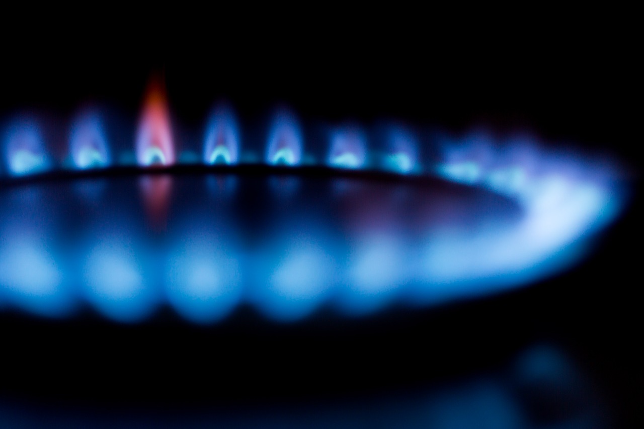 blurred burner flame free photo