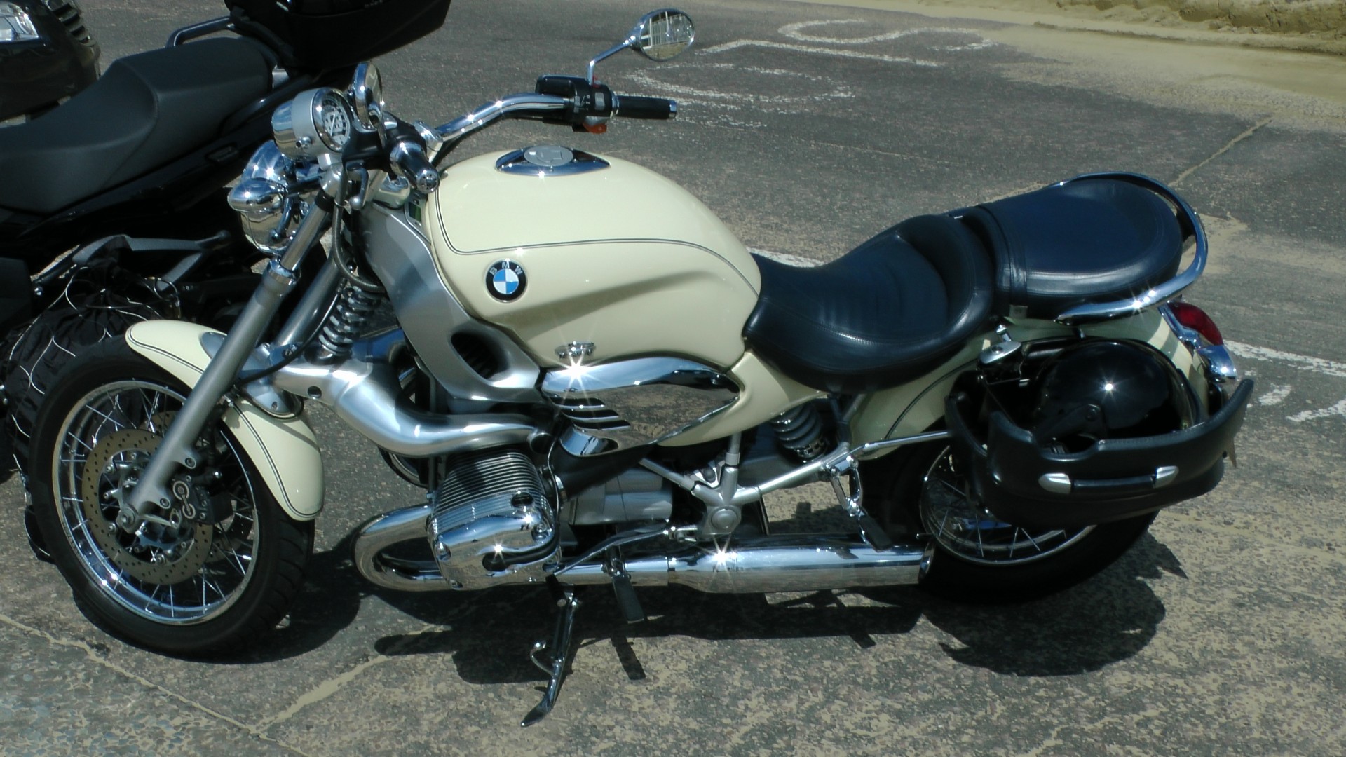 bmw r1200 motorcycle free photo