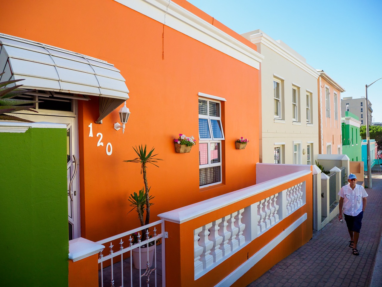 bo-kaap homes  cape town  wale street free photo