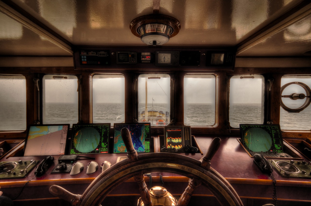 boat steering wheelhouse free photo