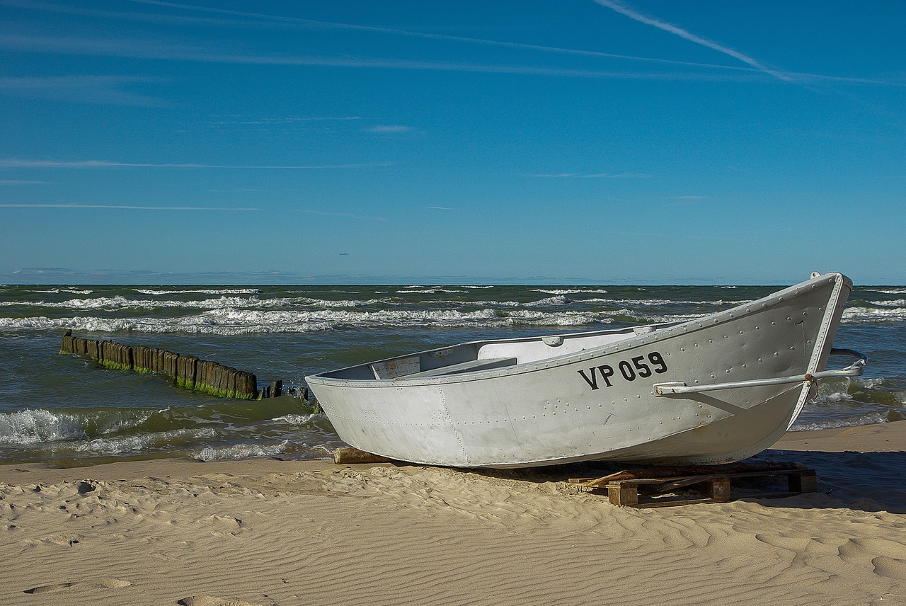 boat fishing vessel sea free photo