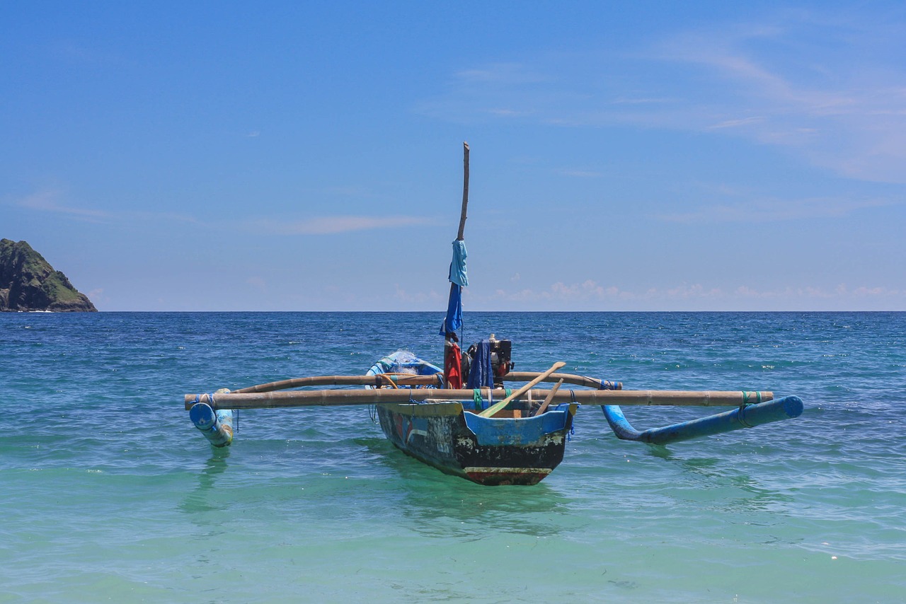 boat sea bay free photo