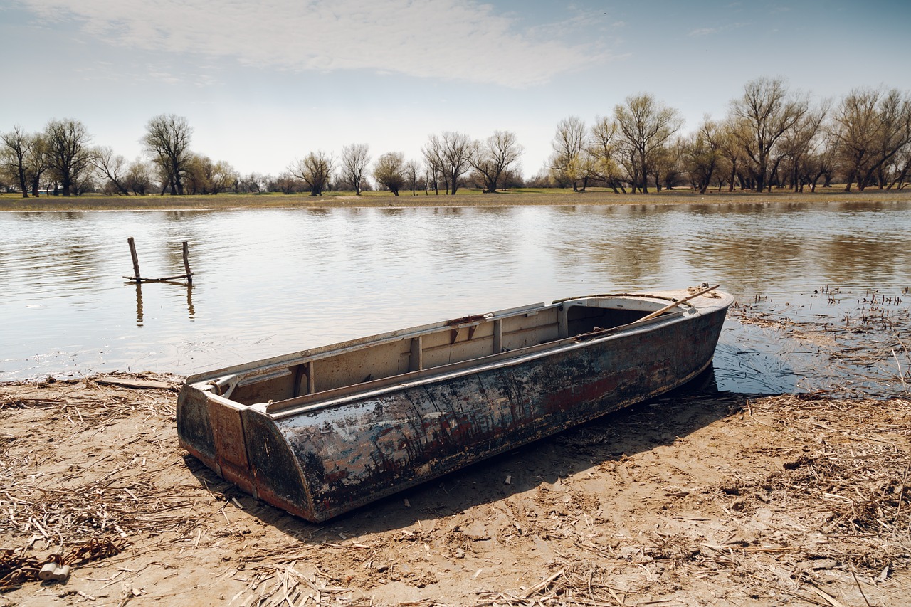 boat beach river free photo