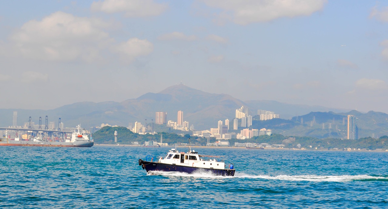 boat hong kong water free photo