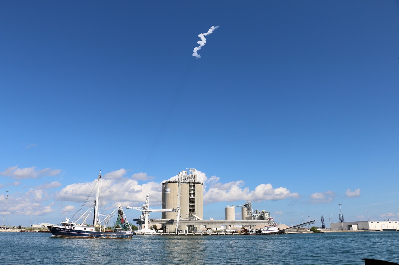 boat spacex launch free photo