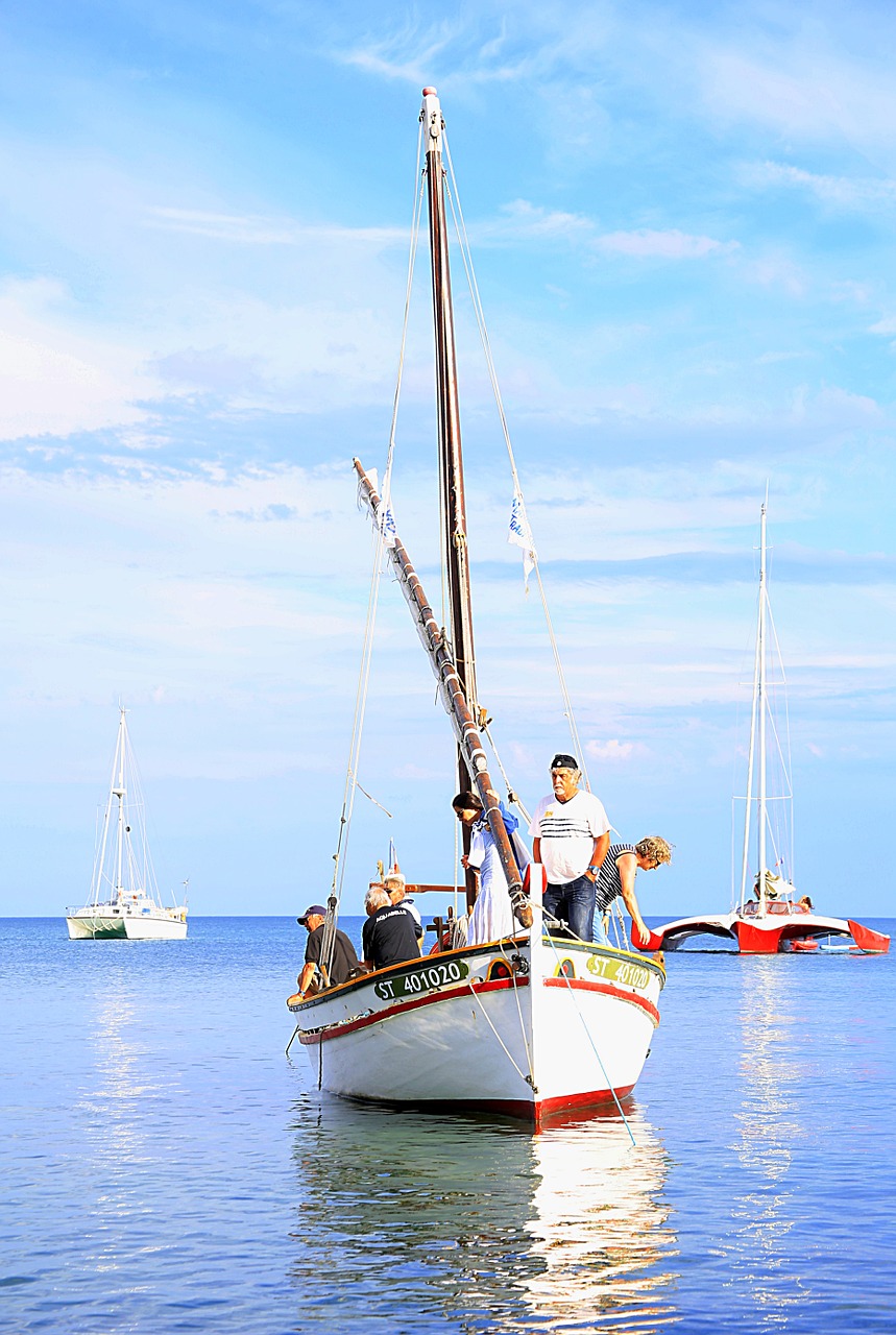 boat sea browse free photo