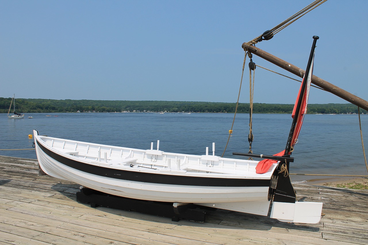 boat wood boat fishing boat free photo