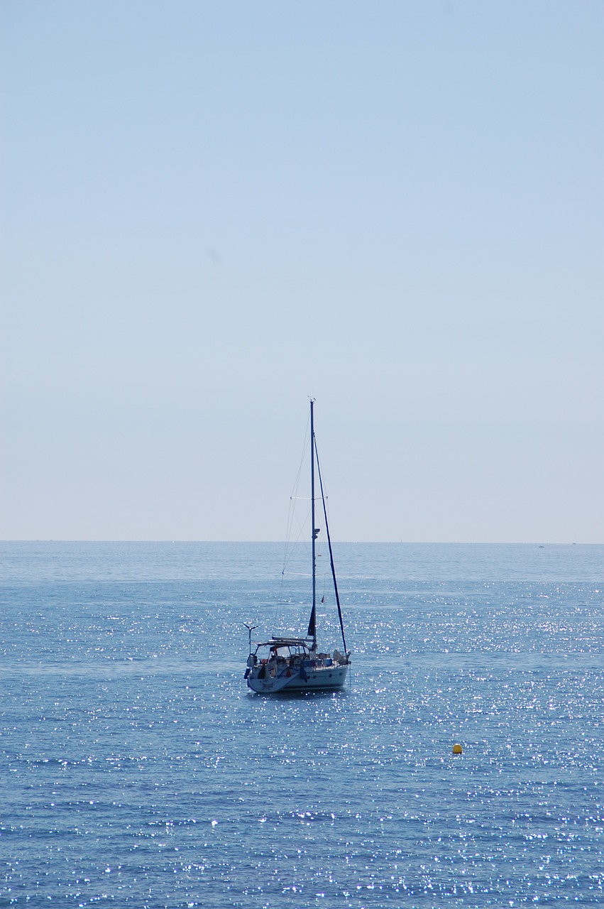 boat sea horizon free photo