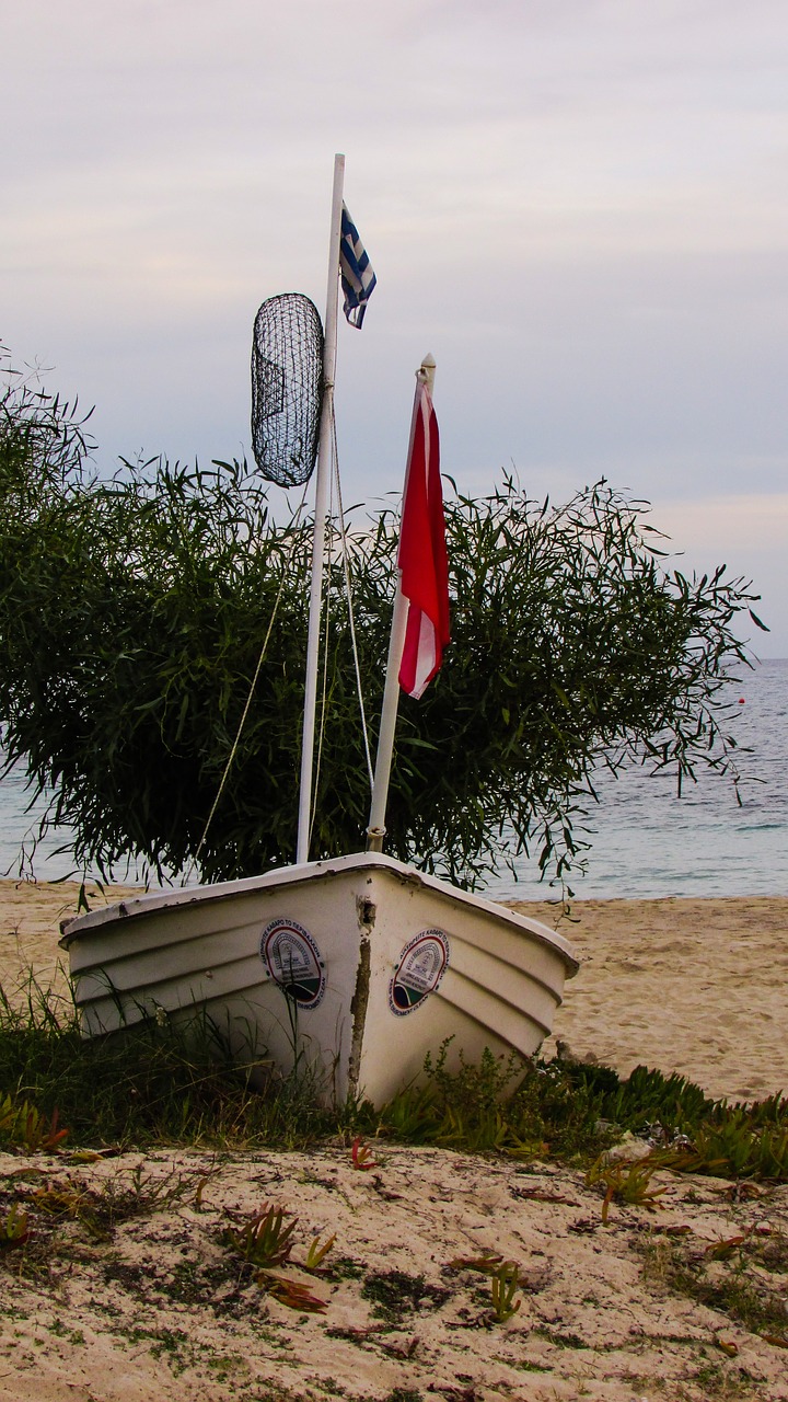 boat beach sea free photo