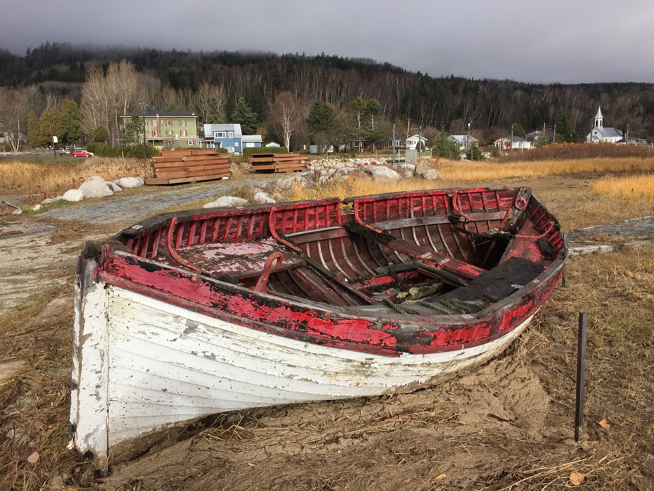 boat village fall free photo