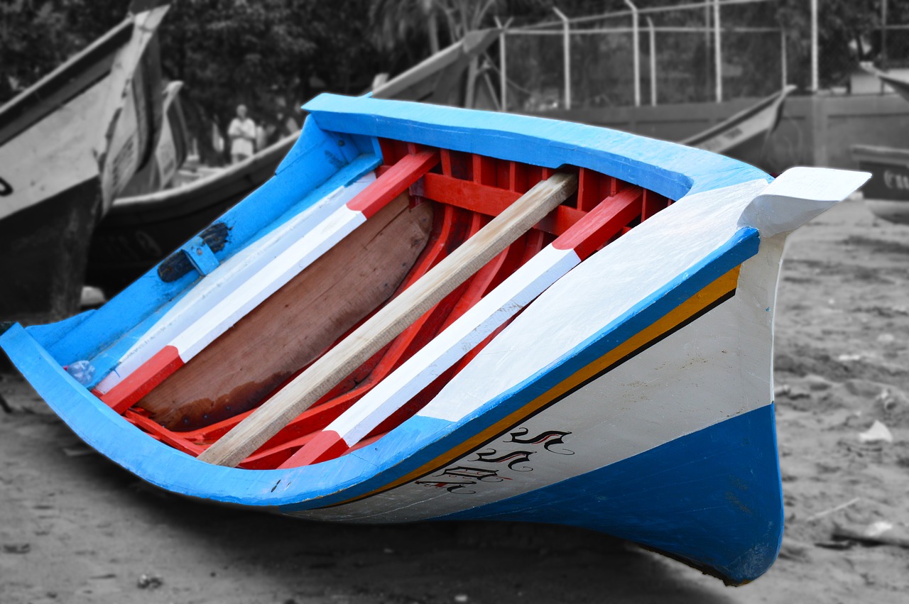 boat beach sand free photo