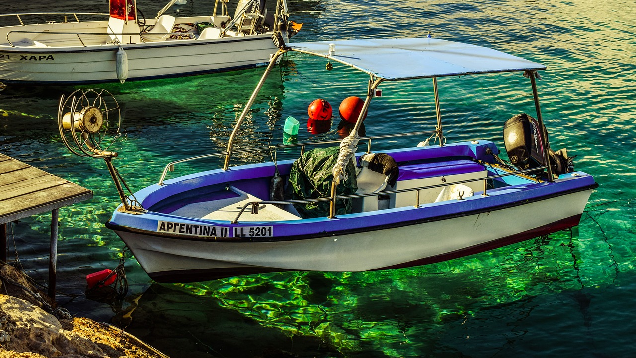 boat harbor floating free photo