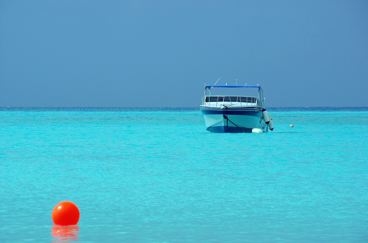 boat caribbean blue sea free photo