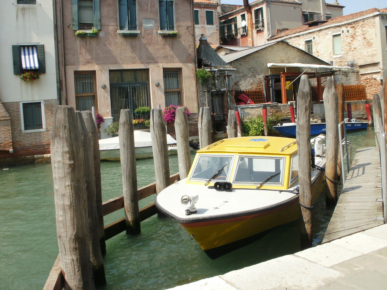 boat canal venice free photo