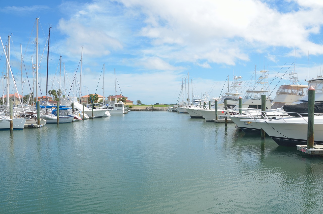 boat marina stored free photo