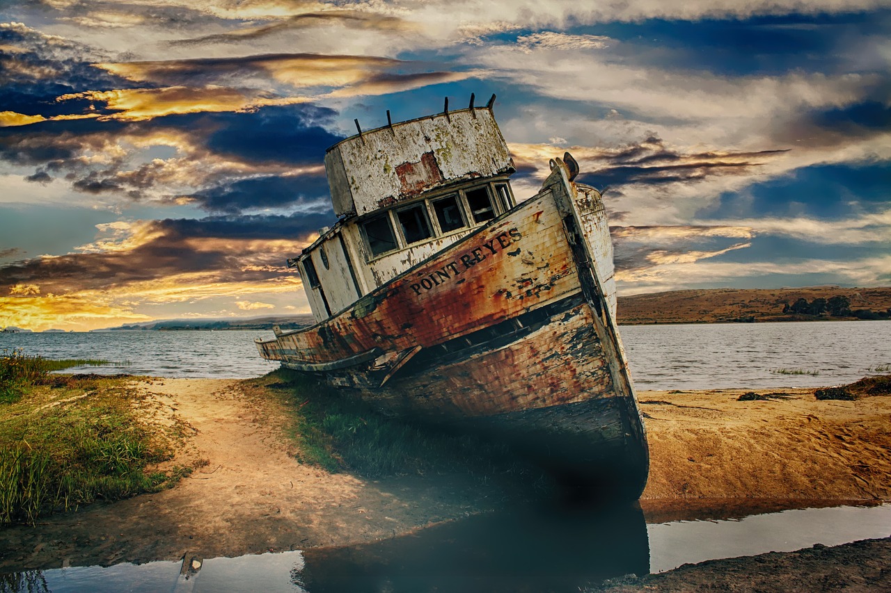 boat shore ship free photo