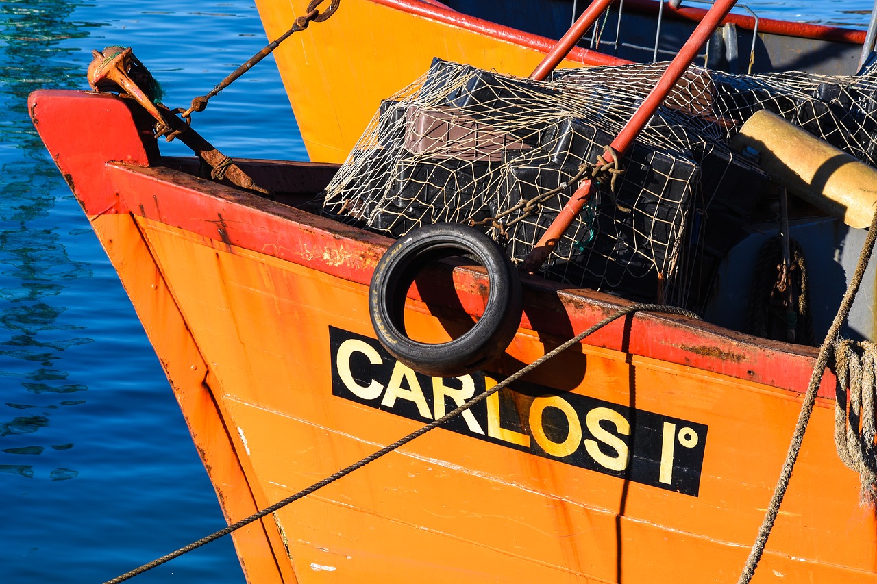 boat fishing port free photo