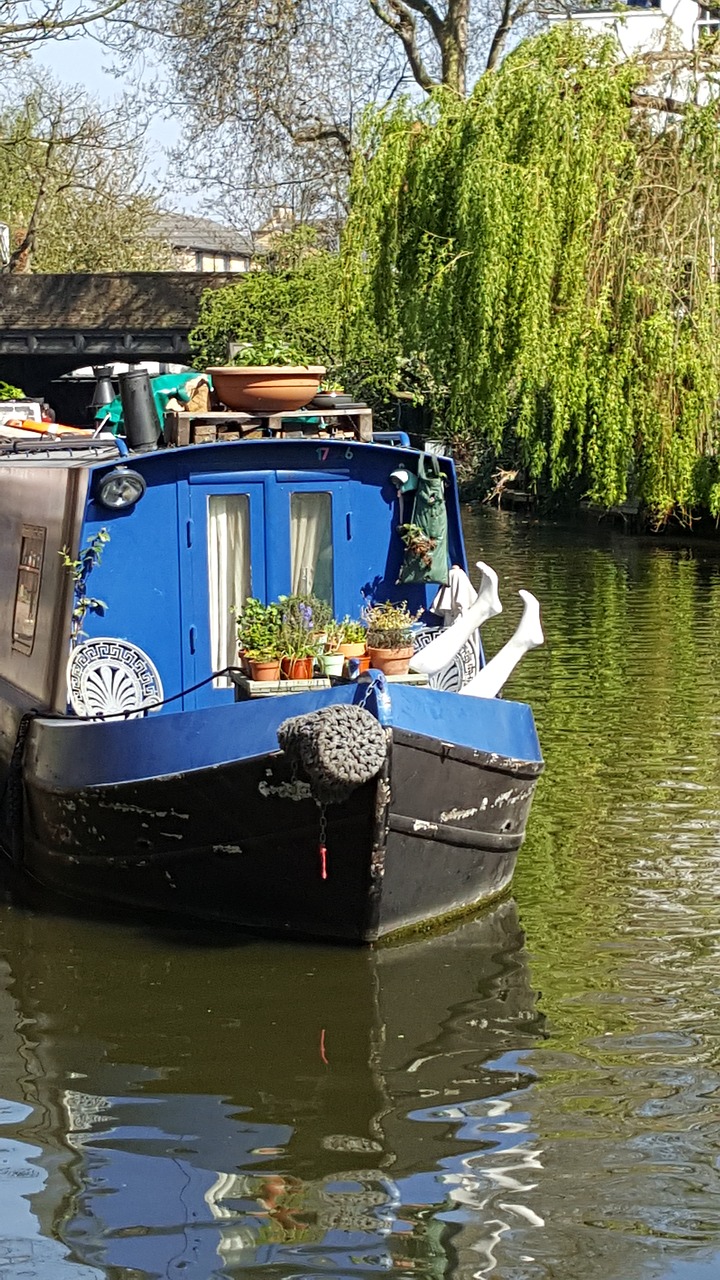 boat channel london free photo