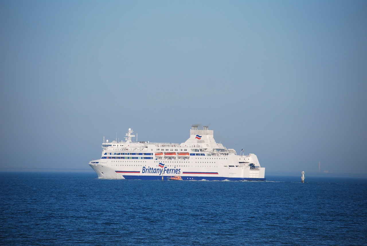 boat ferry departure free photo