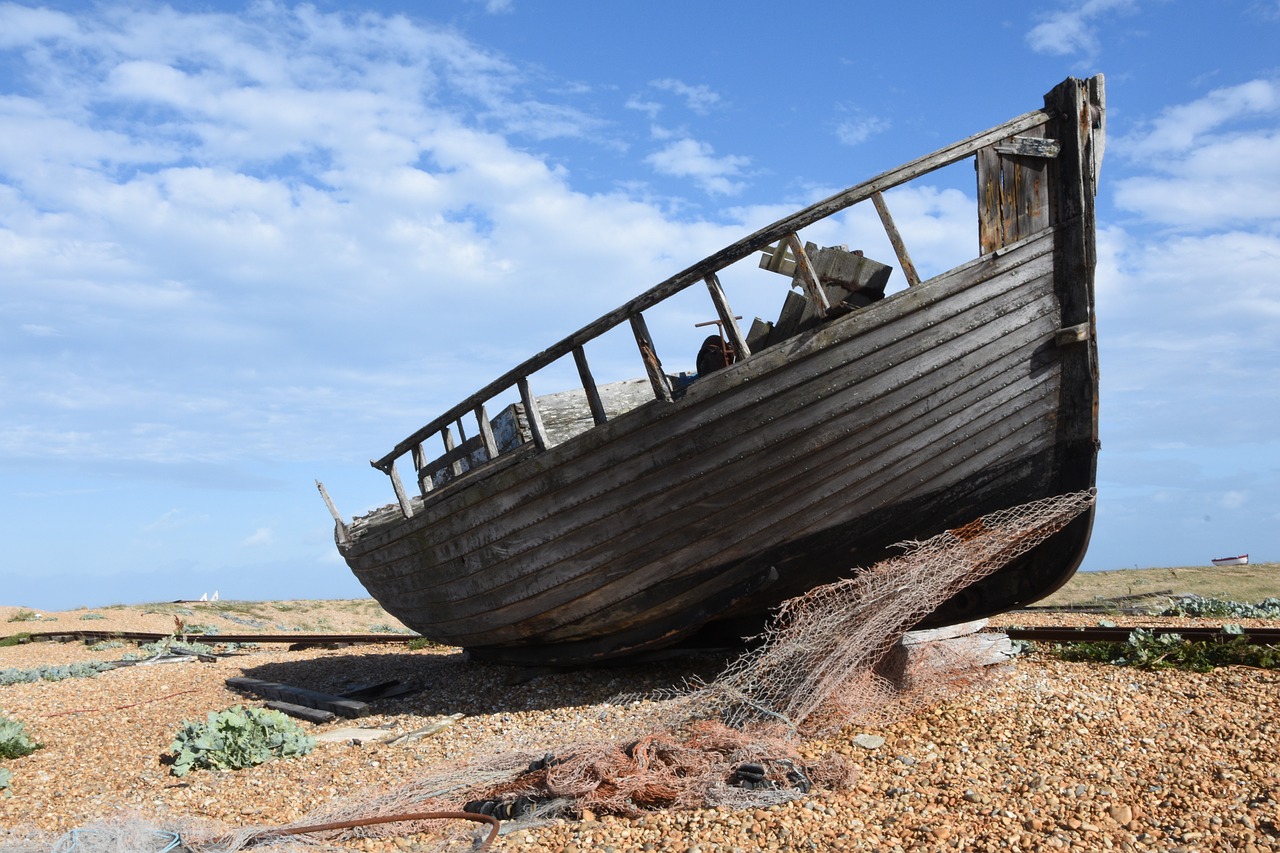boat wreck shipwreck free photo