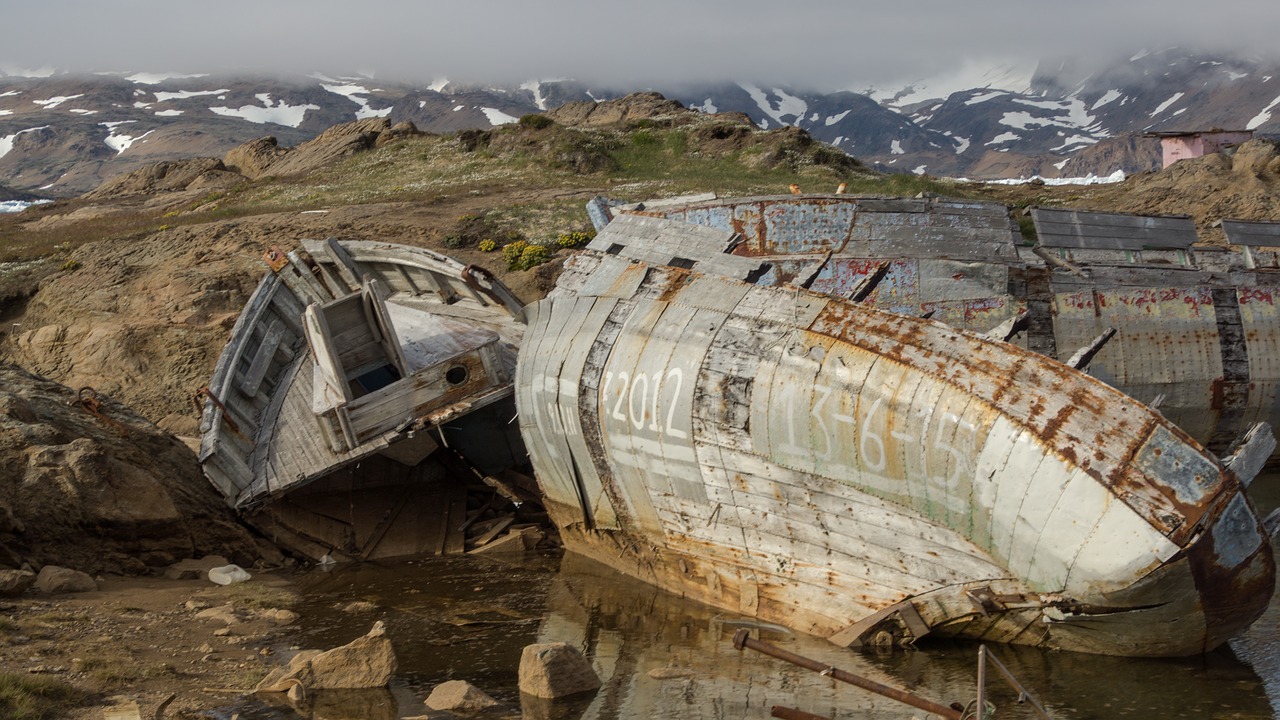 boat old greenland free photo