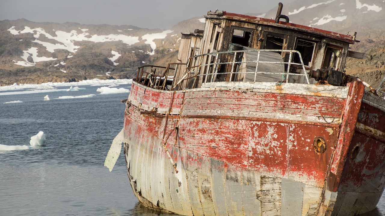 boat old greenland free photo