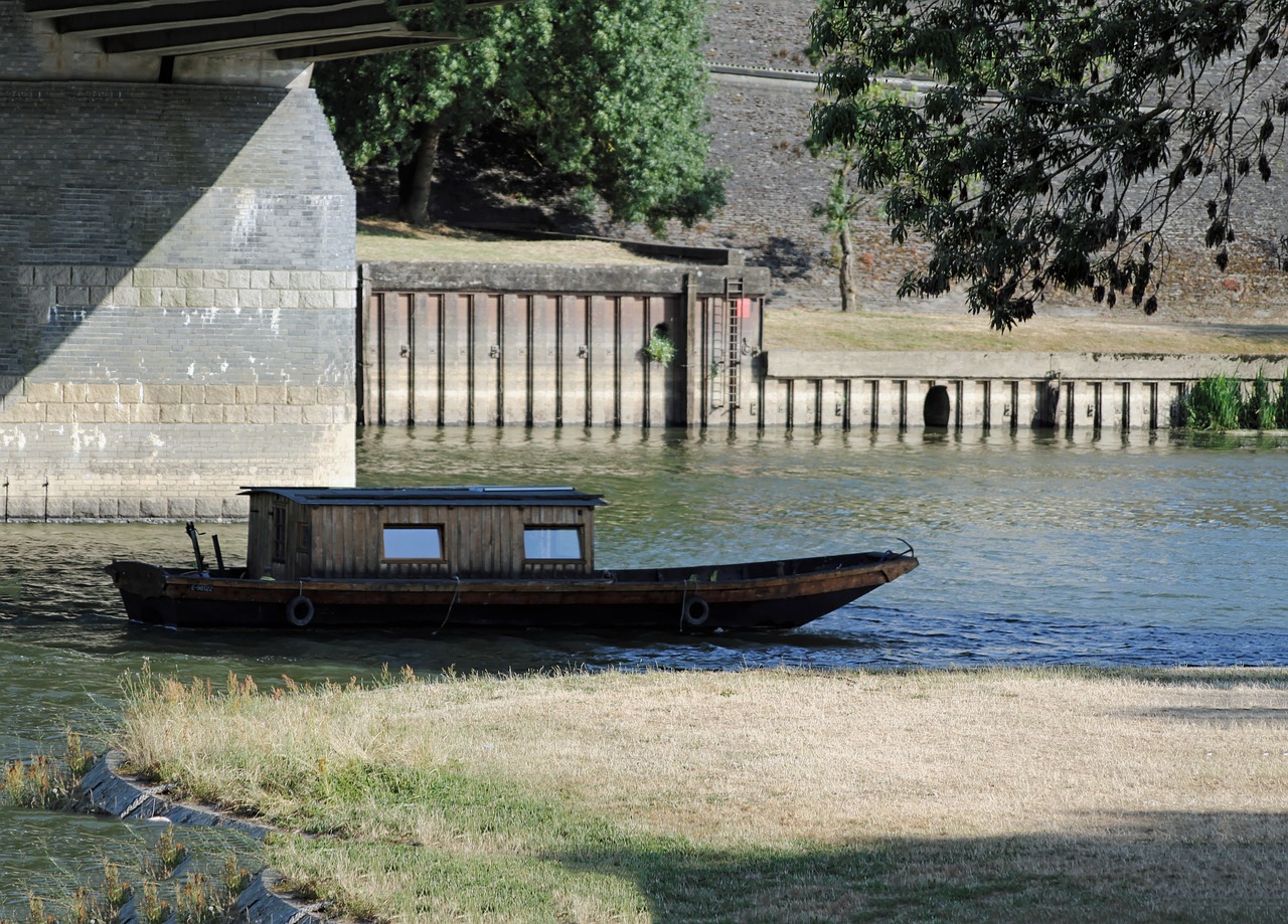 boat travel river free photo