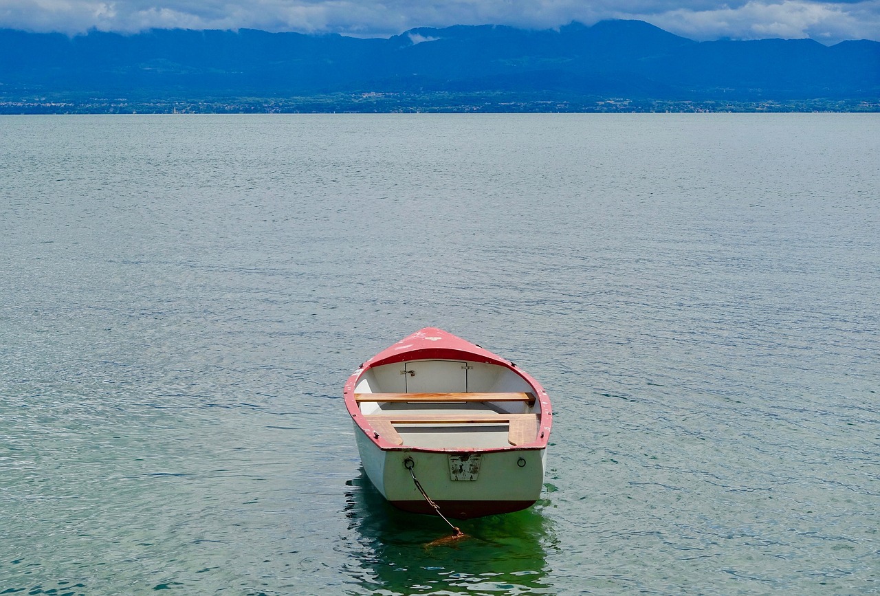 boat  water  tranquil free photo