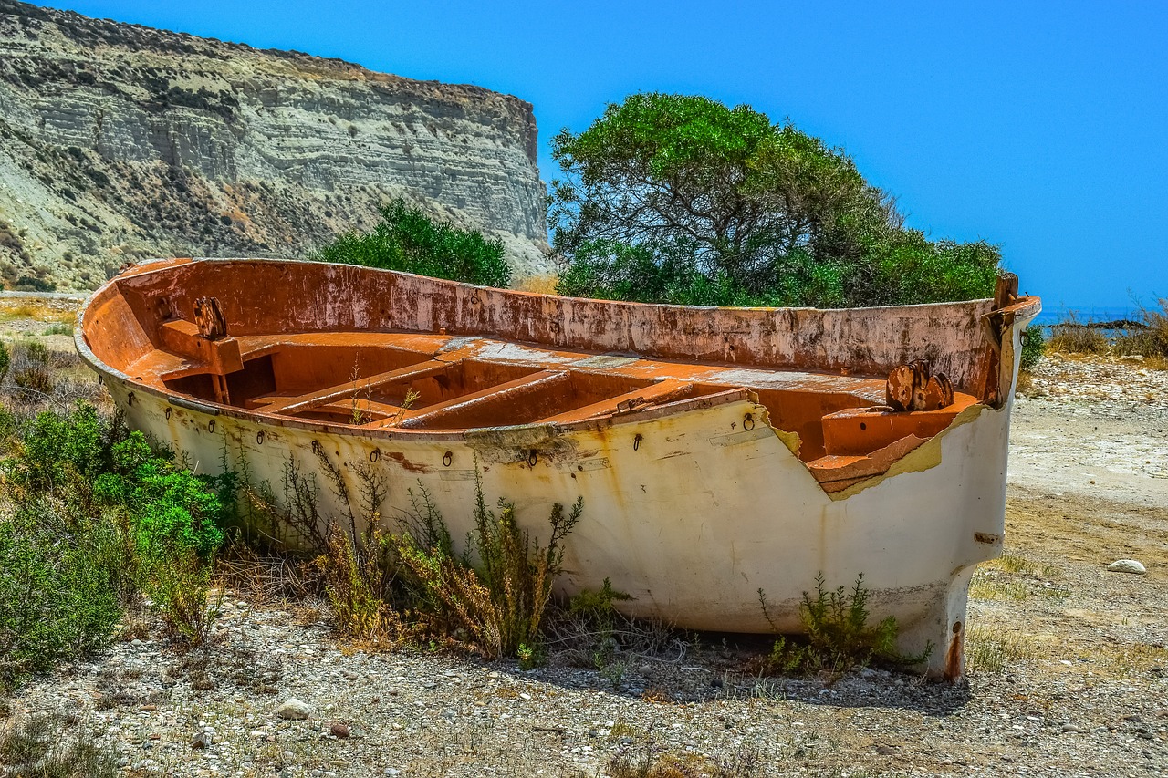 boat  weathered  aged free photo