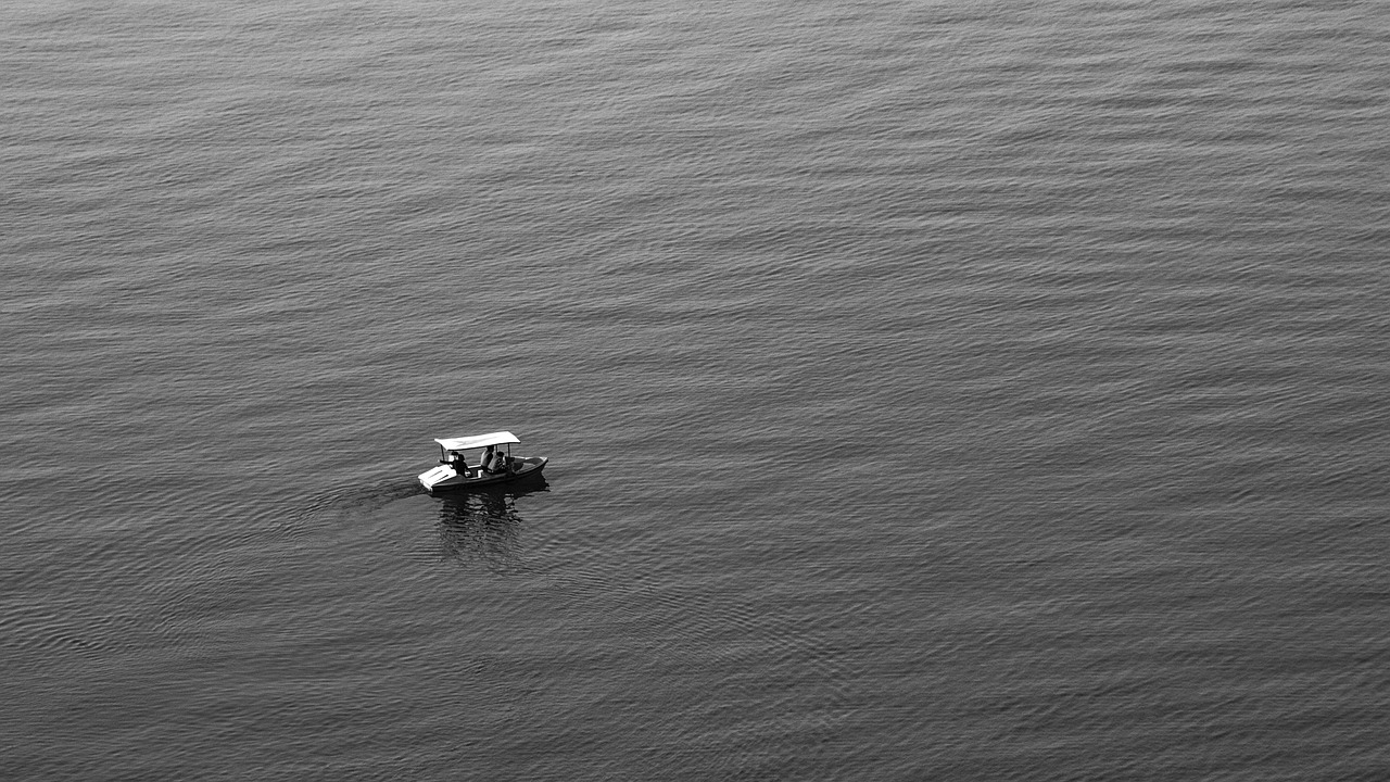 boat  lake  river free photo