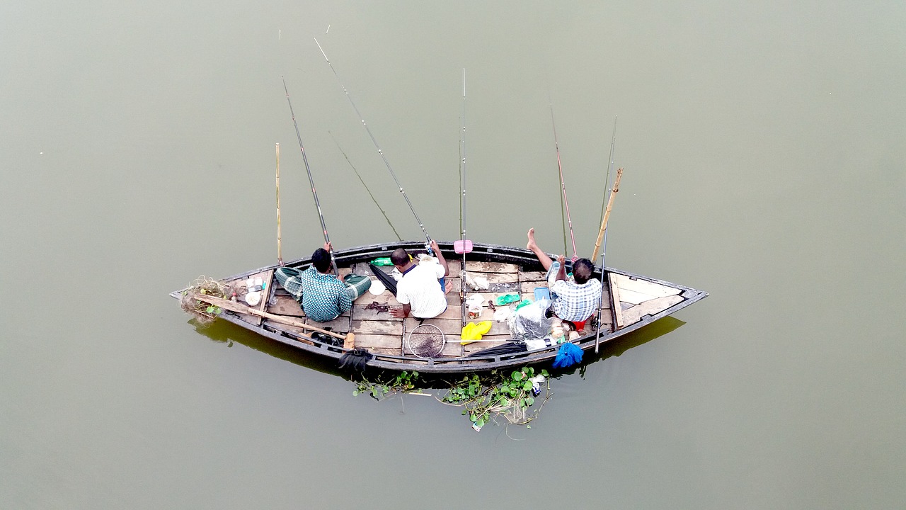 boat  water  sea free photo