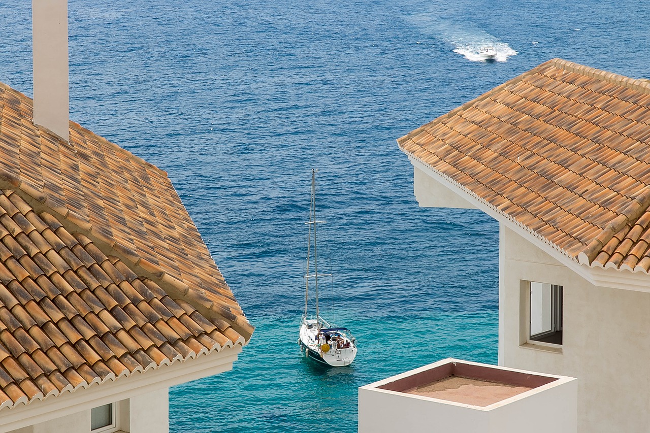 boat  blue  water free photo