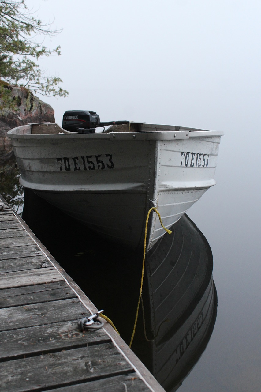 boat  lake  dock free photo