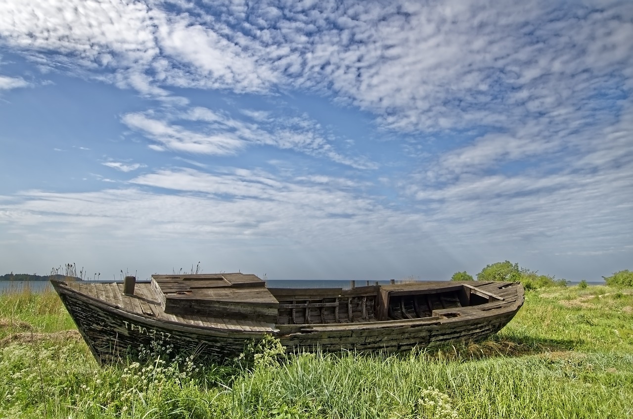 boat  sea  stranded free photo