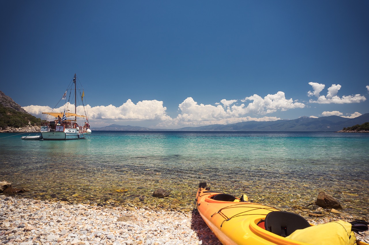 boat  beach  kayak free photo