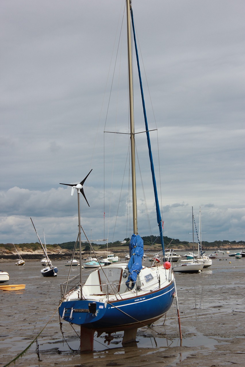 boat  sea  water free photo