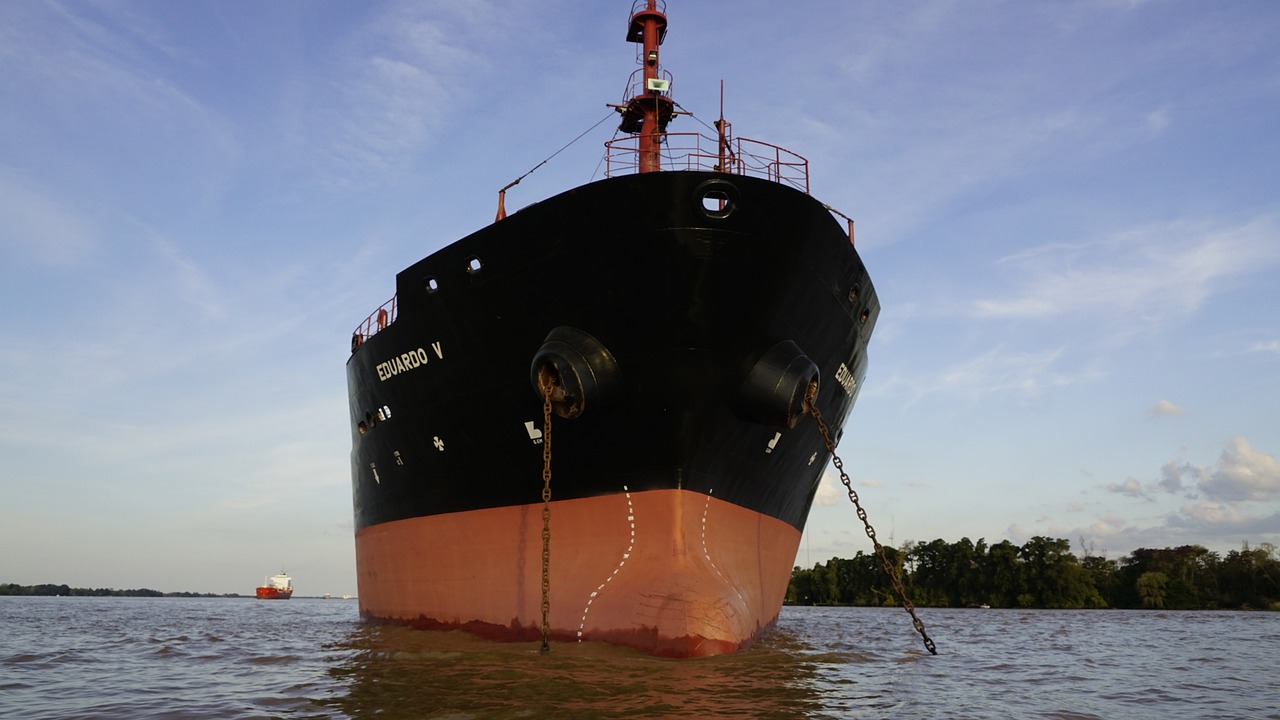 boat  river  ship free photo