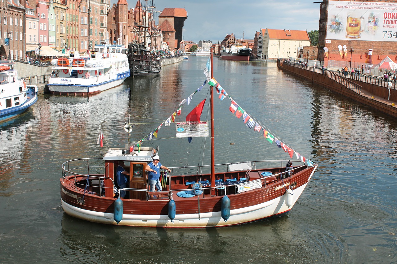 boat channel ship free photo