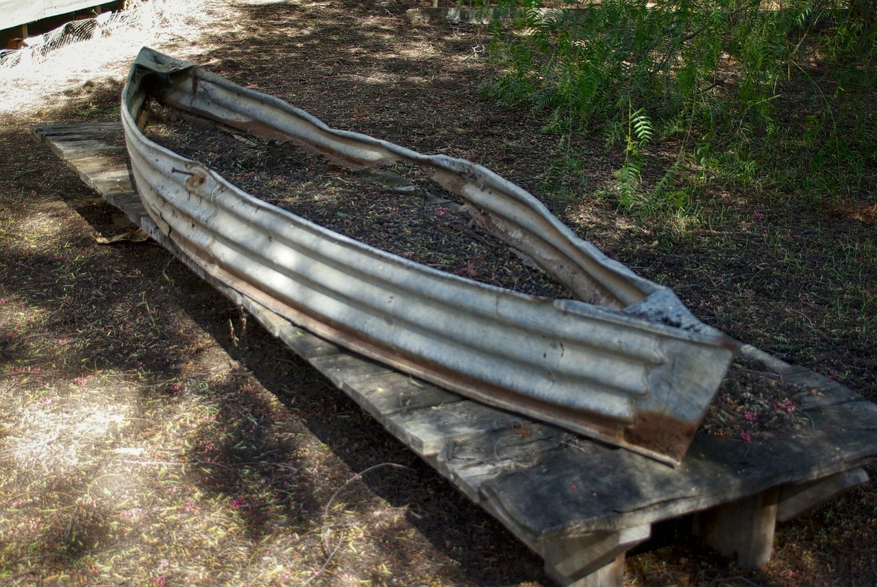 boat ruin rusty free photo