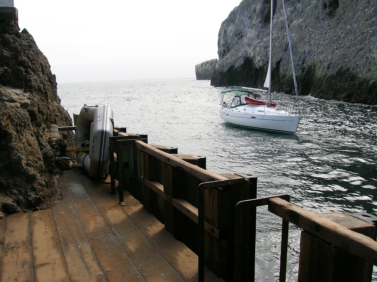 boat ocean dock free photo