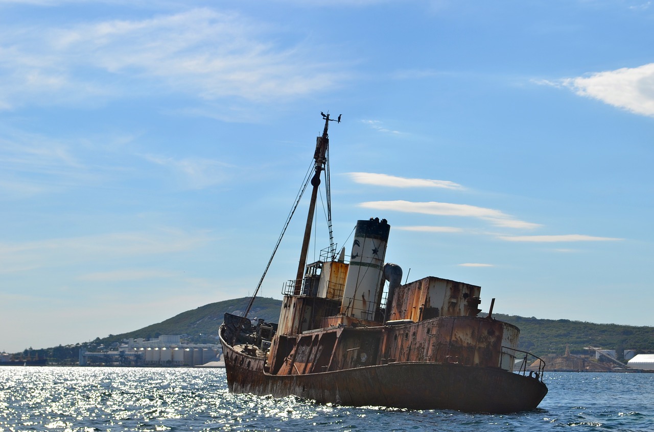 boat ship rust free photo