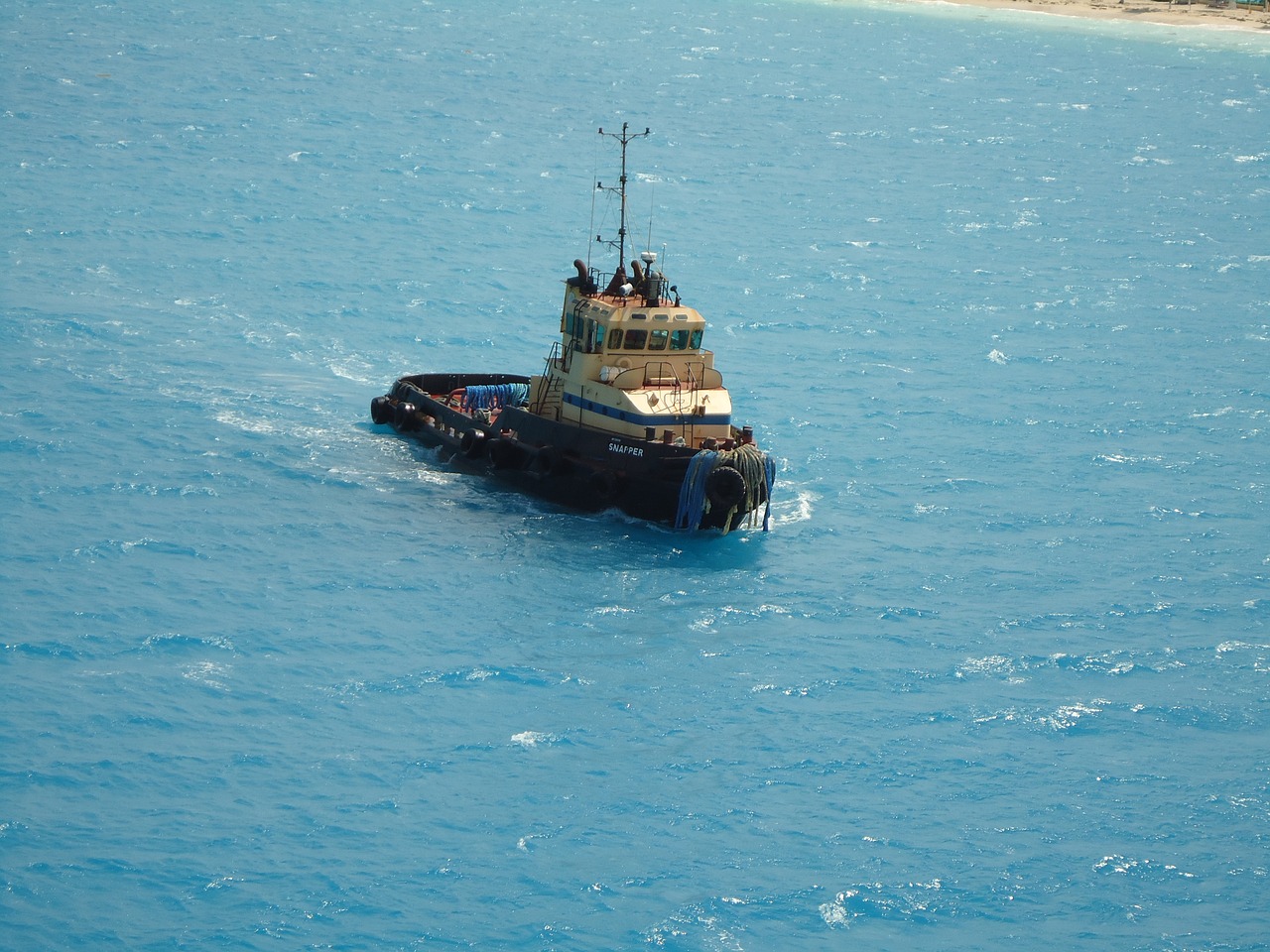 boat tug ocean free photo