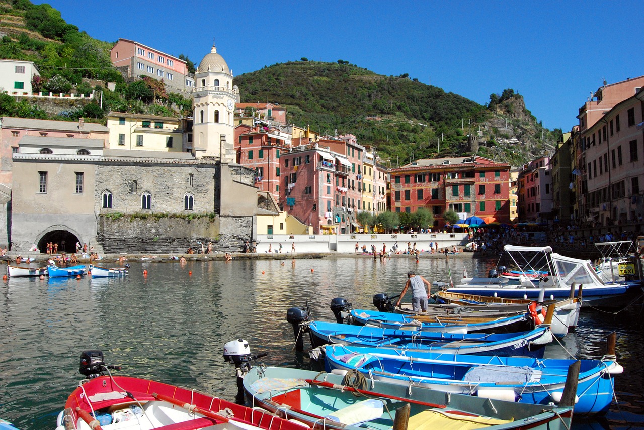 boat porto cinque terre free photo