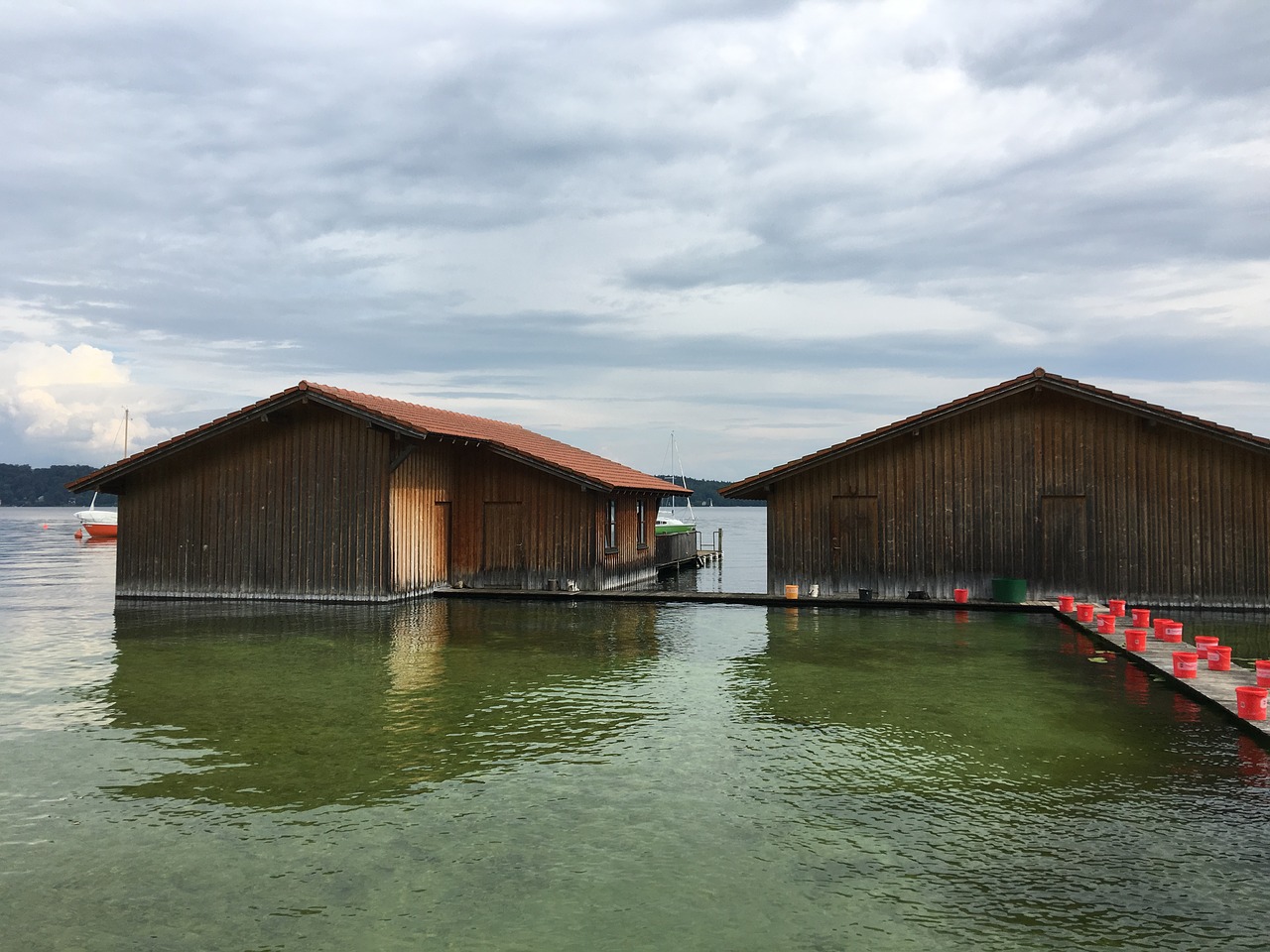 boat house lake bavaria free photo