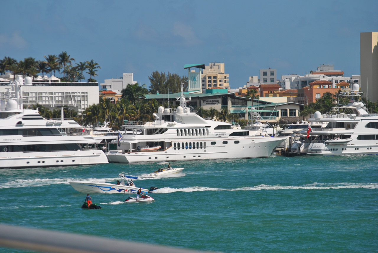 boat harbor boat - miami harbor 4 free photo