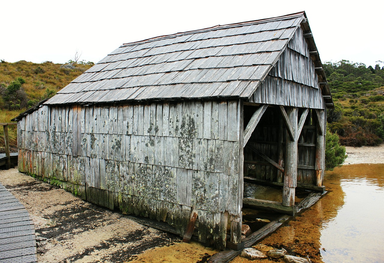 boat shed shed lake free photo