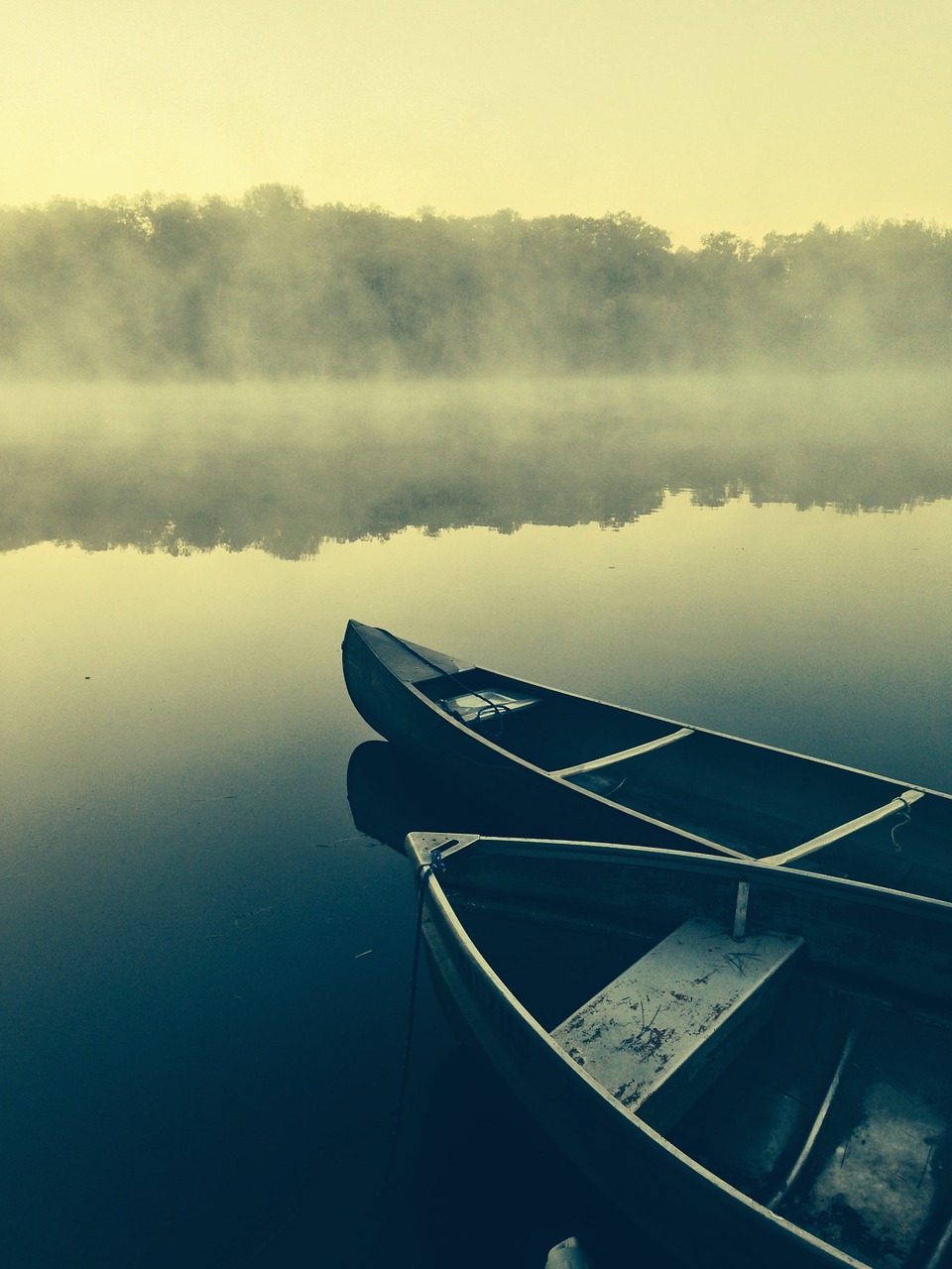 boats lake fog free photo