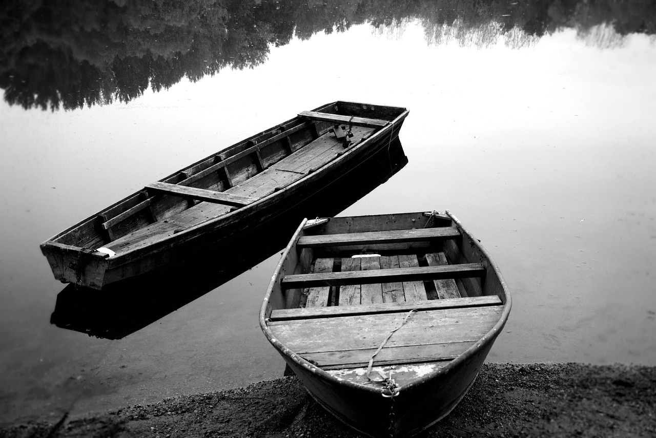 boats water serenity free photo