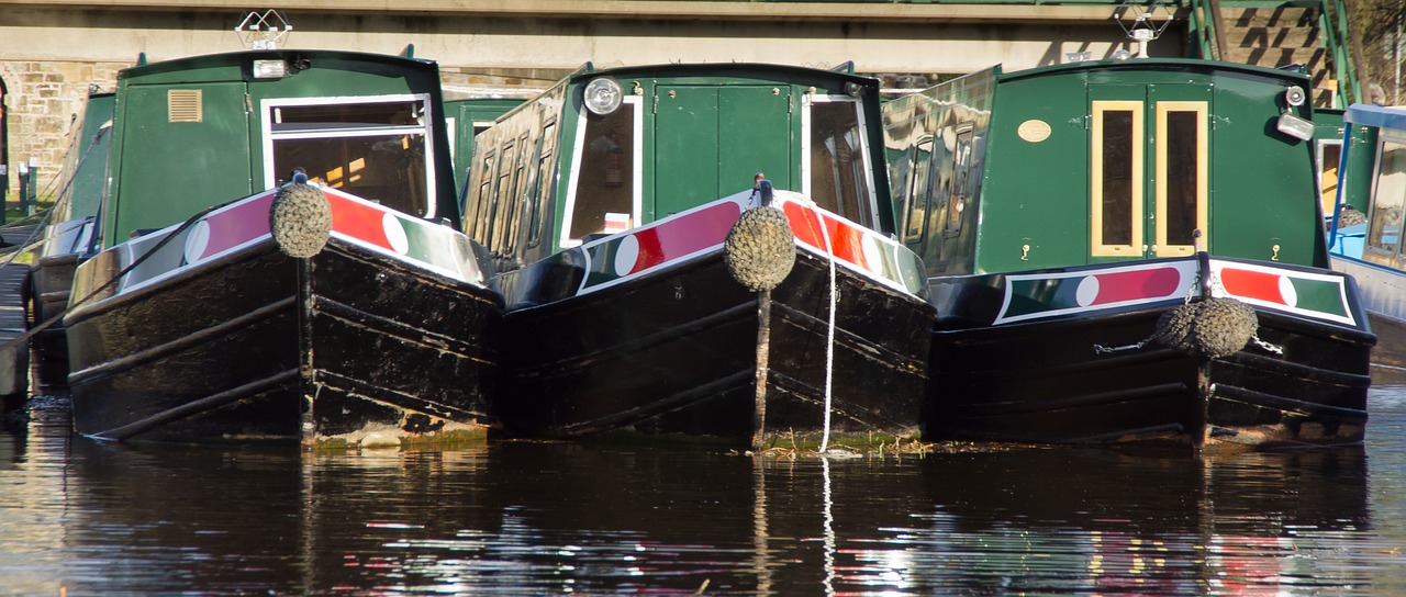 boats canal travel free photo